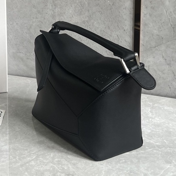 Loewe black geometric bag - Picture 4 of 7